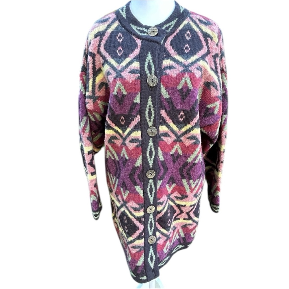WHORTLEBERRY Made in Scotland colorful patterned sweater coat - size M
